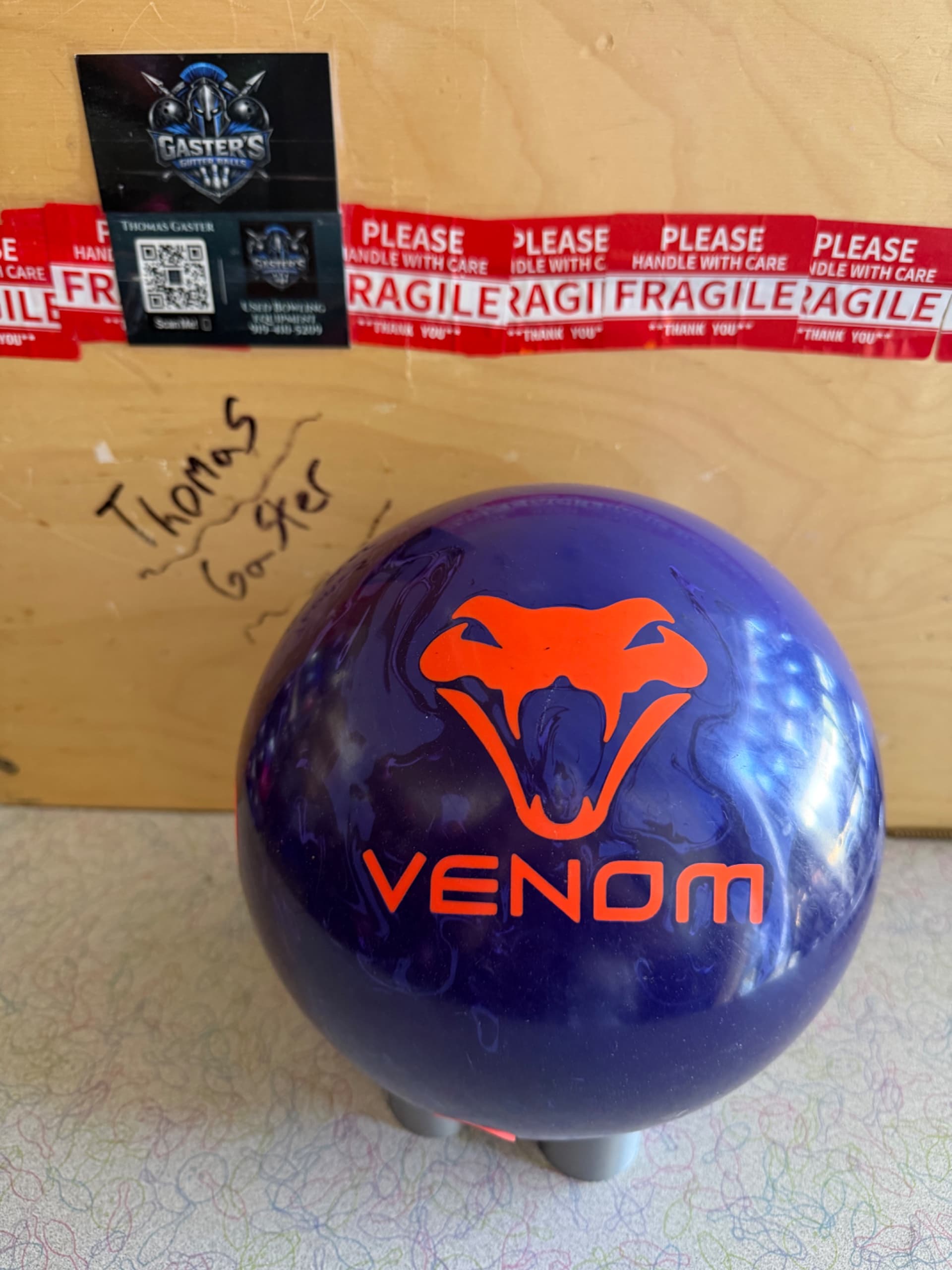 15LB Motiv Venom Shock